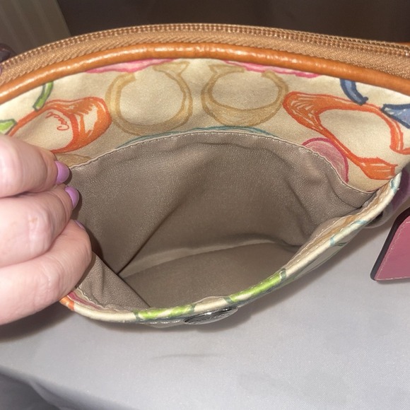 Coach Signature C Pastel Rainbow Scribble Swingpack Crossbody Bag Purse Y2K - Picture 14 of 14